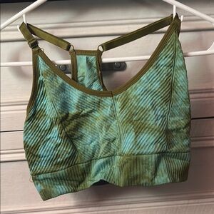 Victoria's Secret Green Bra with Scoop Neckline and Wide Straps